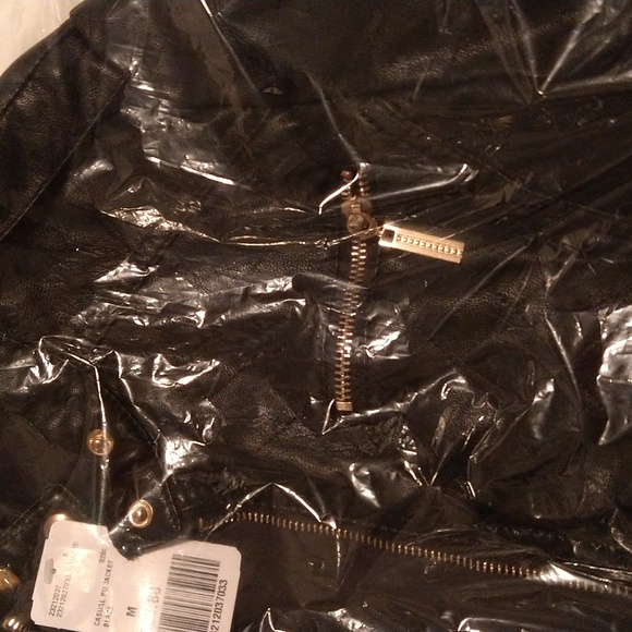 Jacket - Picture 6 of 10